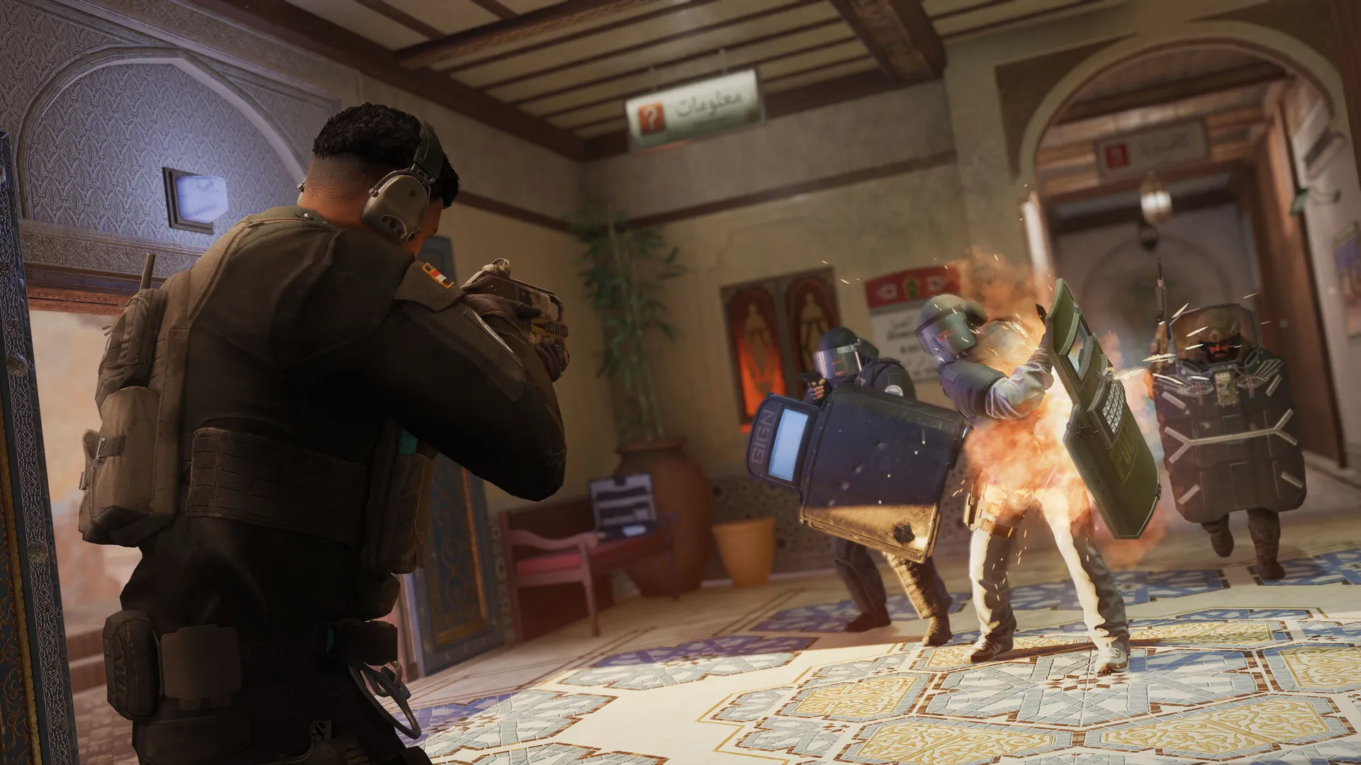 Tom Clancy's Rainbow Six Siege: скриншот 2